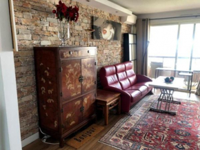 Enjoy Ocean View at Modern 1BR at the Beach